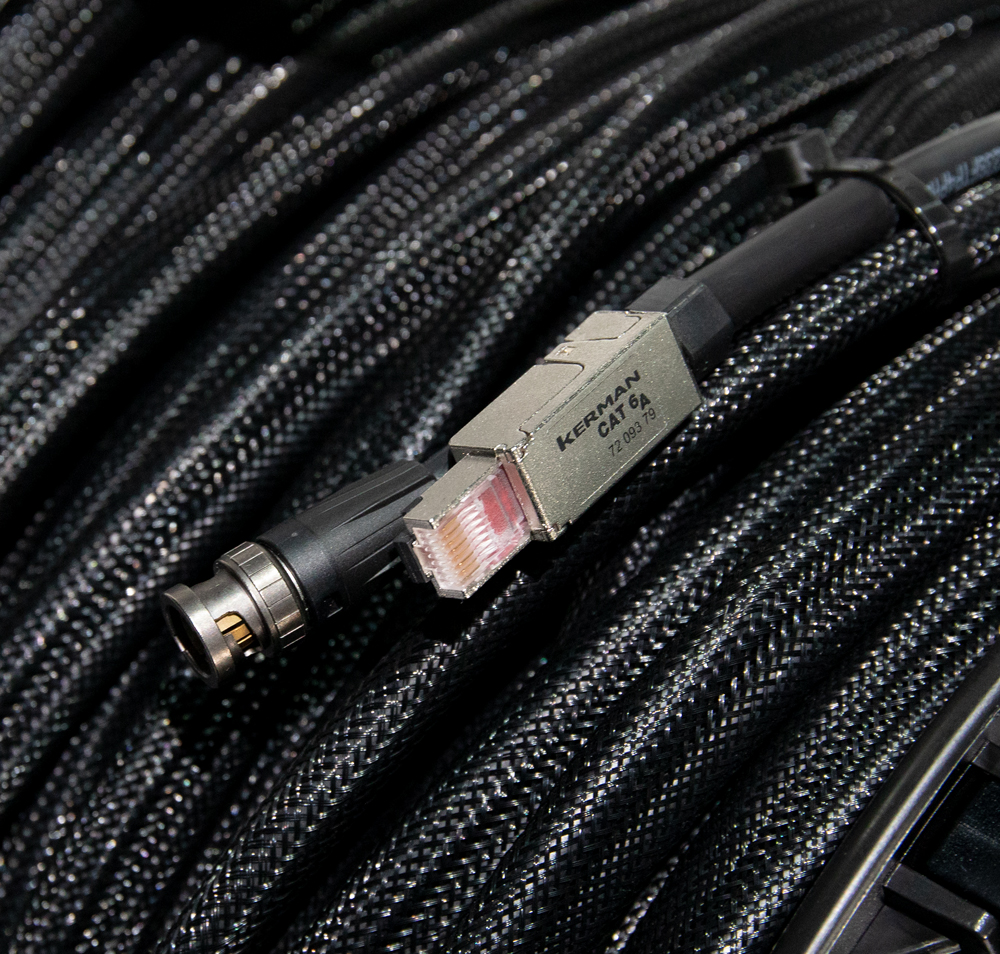 12G-SDI-Ethernet multikaapeli 50m kelaimella