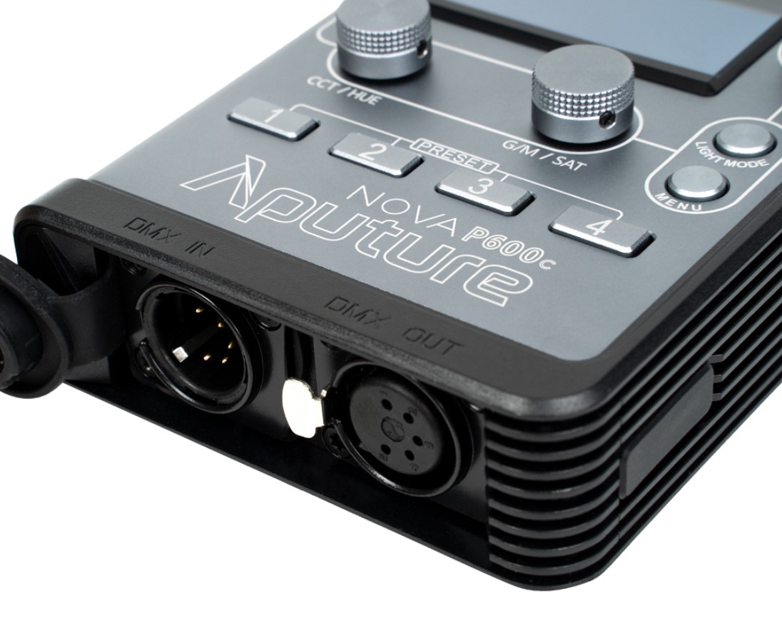 Aputure Nova P600c Kit EU