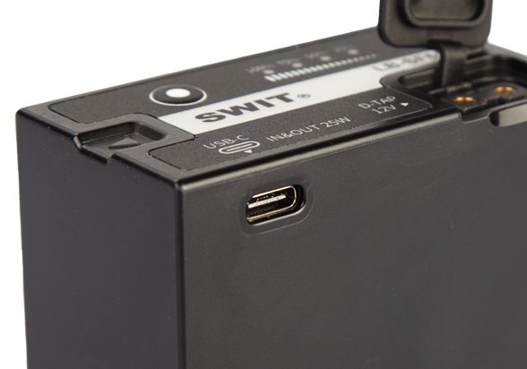 Swit LB-SF65  NP-F-akku L-series 65W 12V D-tap, USB-C