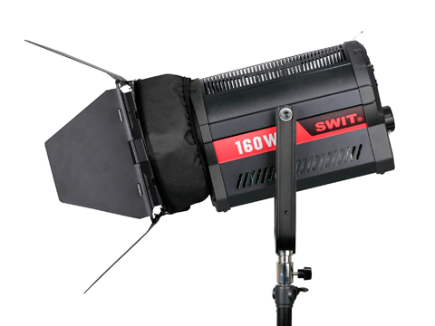 Swit LED Studiovalo 160W