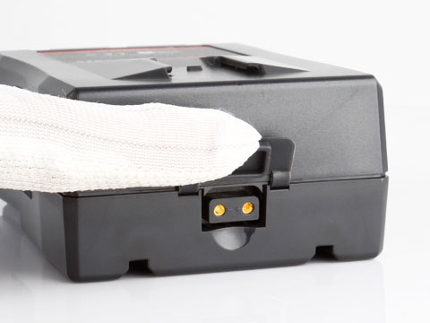 Swit S-8082S Li-ion, V-mount,D-tap 95W IATA