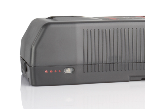Swit S-8180S Li-ion, V-mount,D-tap 220W