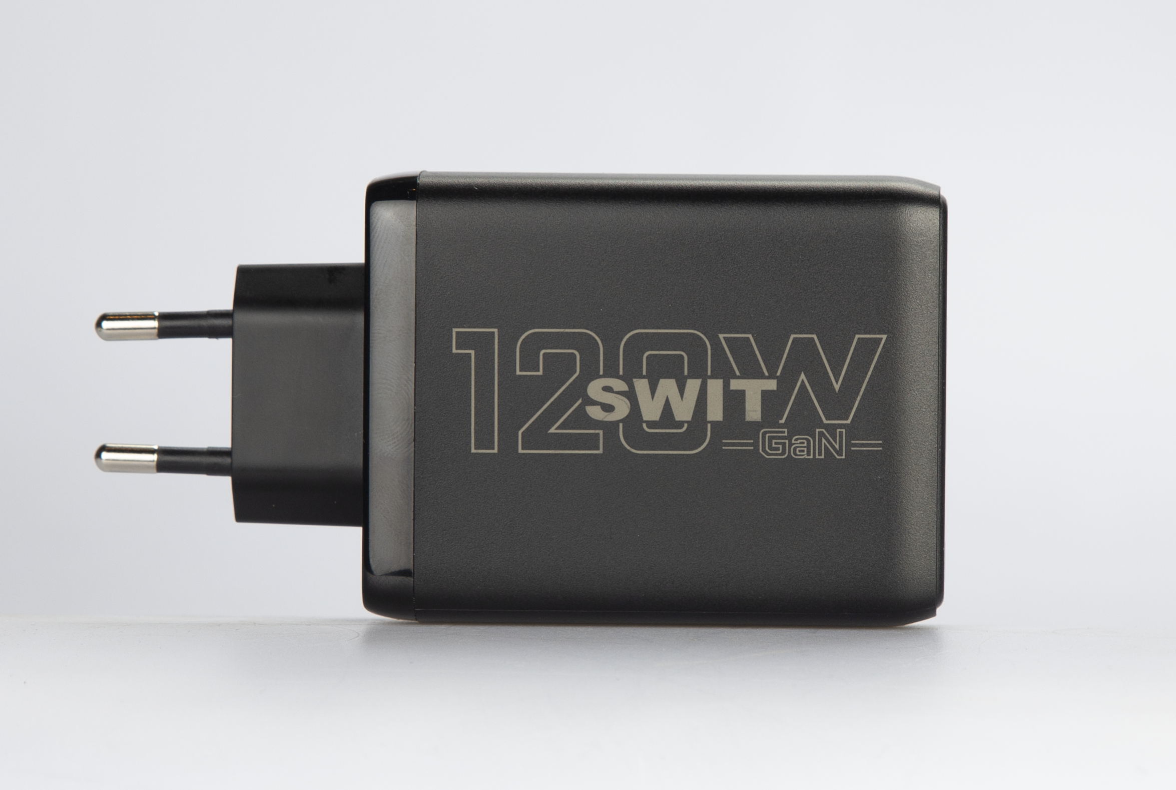 Swit 120W USB-C/A GaN teholaturi USB-C akuille
