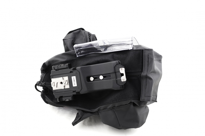 camRade wetSuit Blackmagic URSA Mini Pro sadesuoja, 