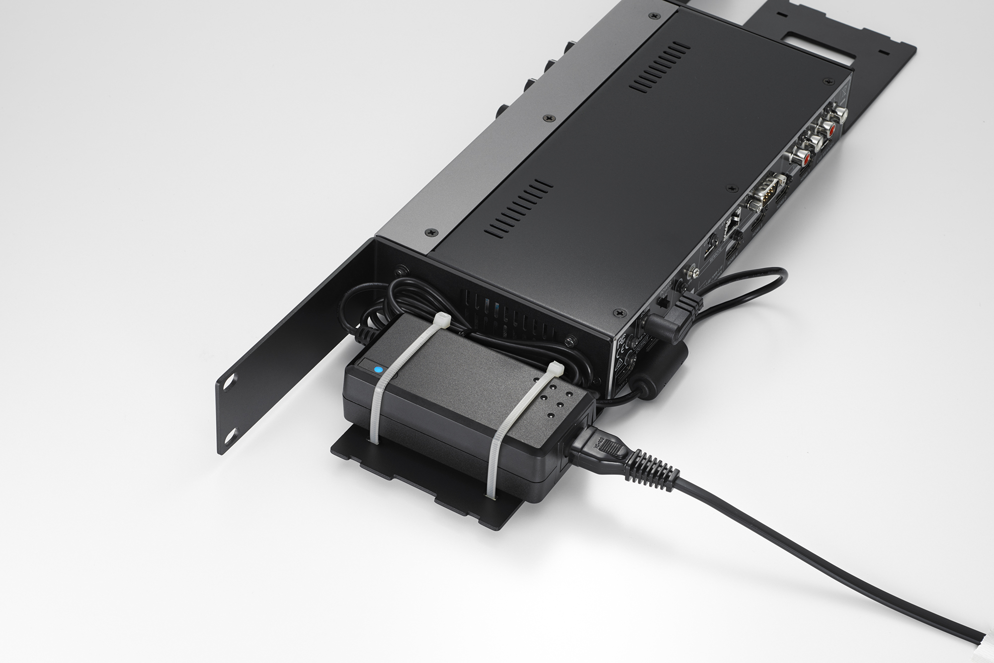 Roland 4 kanavan Matrix Switcher