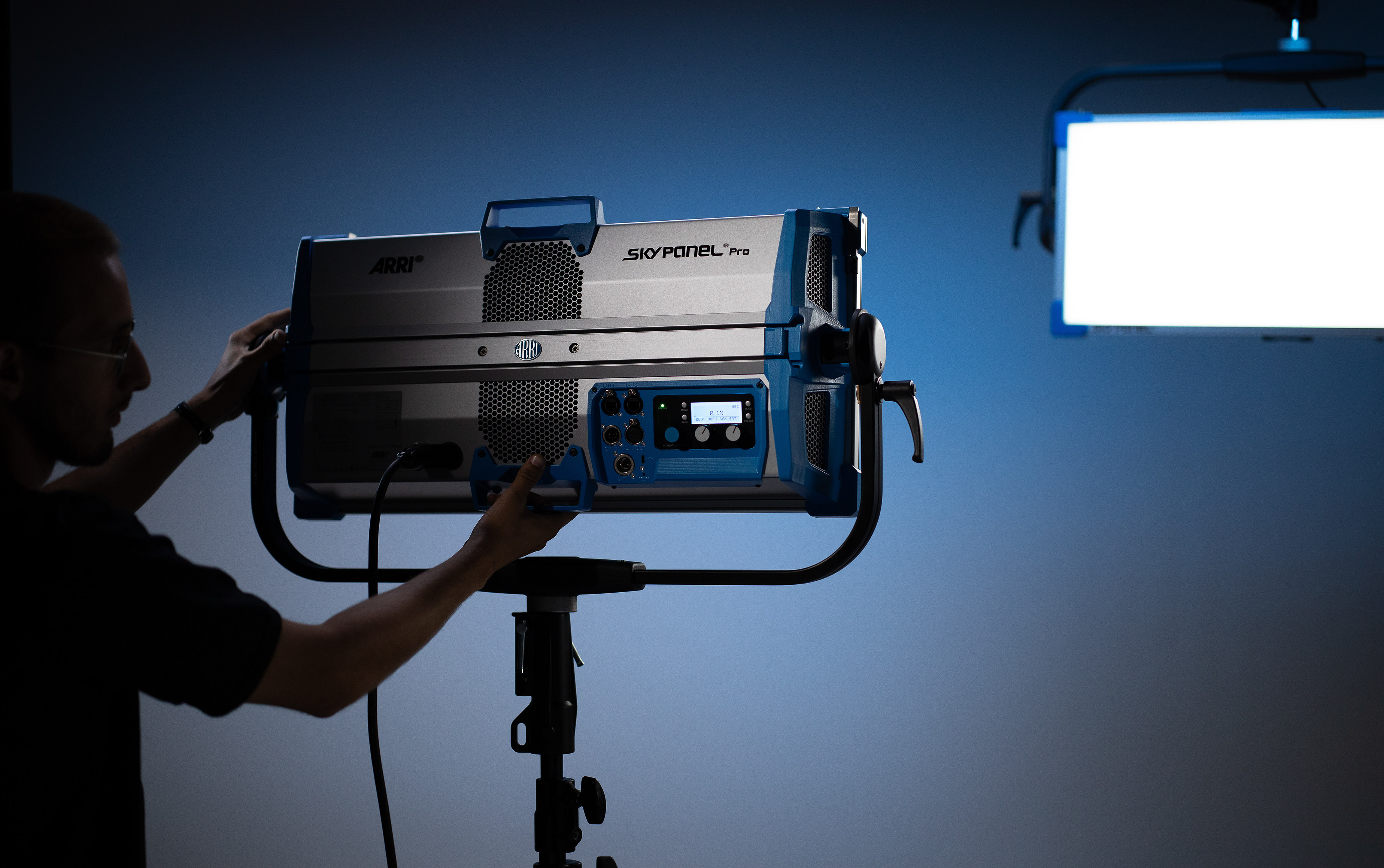 Arri Skypanel Pro valaisu käytössä